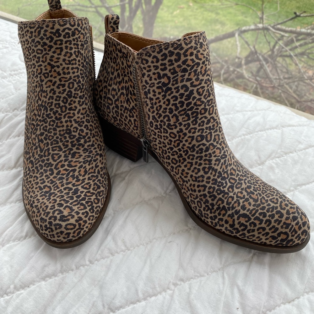 Animal print Lucky Brand booties